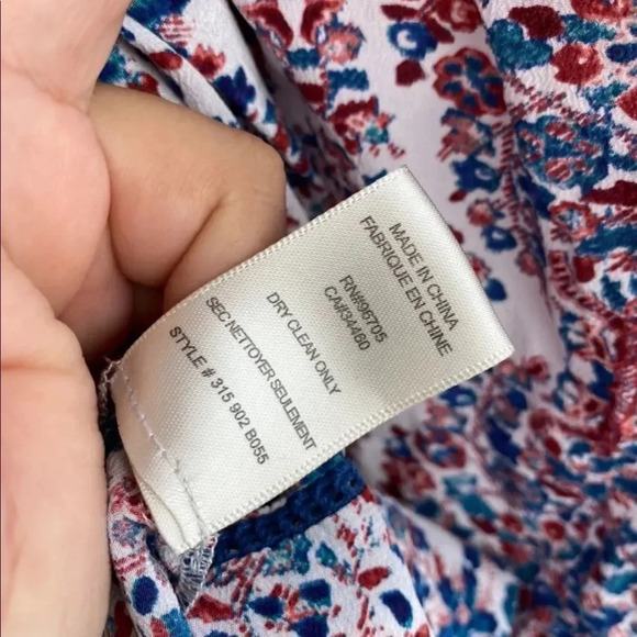 Rebecca Taylor
3/4 Sleeve Split Neck PaisleyBlouse - Picture 11 of 12